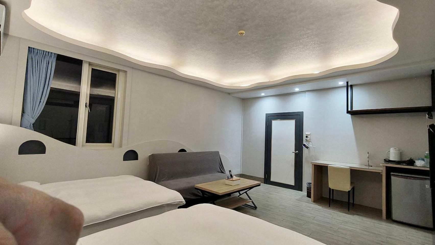 No. 21 Jiaoxi Hot Spring Homestay 외부 사진